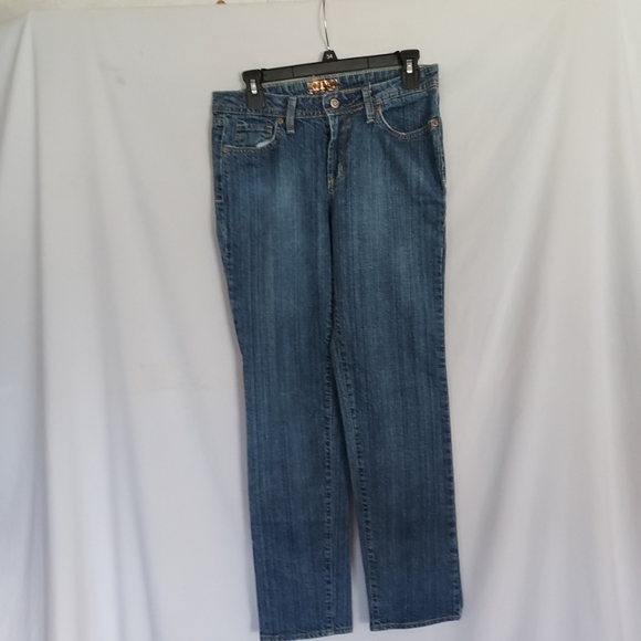 Womans Blue Jeans - Picture 2 of 6